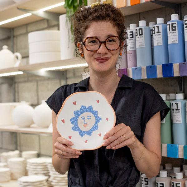 GENEVA - Painting on ceramic - Open session - 2 hours- One free Beverage
